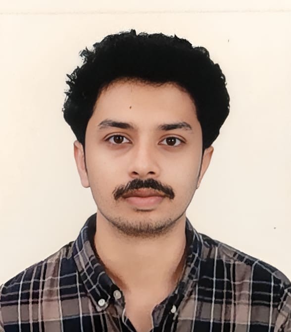 Muhammed Thaha Uwais — Professional Photo